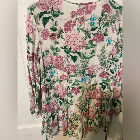Show me your mumu floral swim coverup lg - Picture 5 of 5